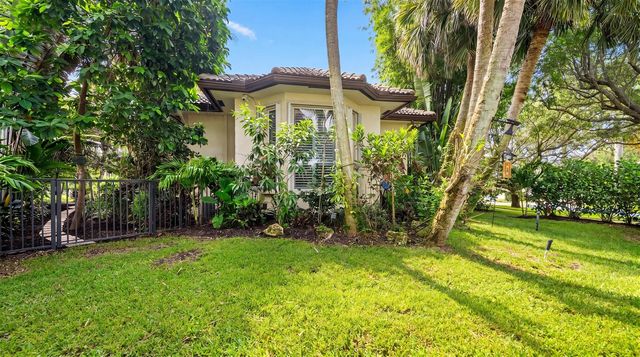 4699 Gleneagles Drive, Boynton Beach, FL 33436