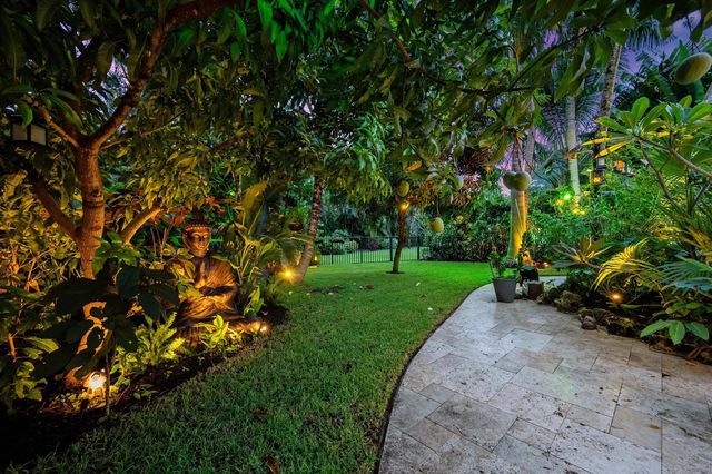 4699 Gleneagles Drive, Boynton Beach, FL 33436