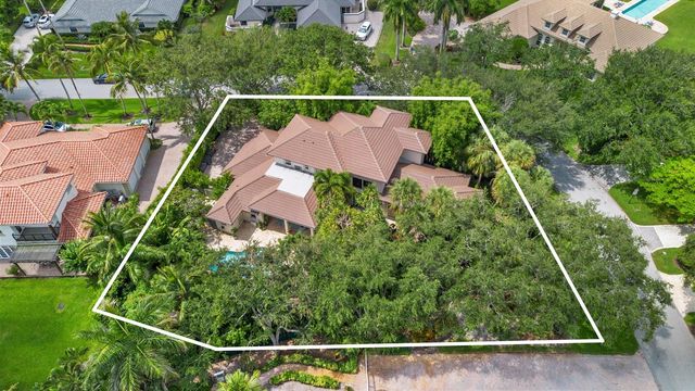4699 Gleneagles Drive, Boynton Beach, FL 33436