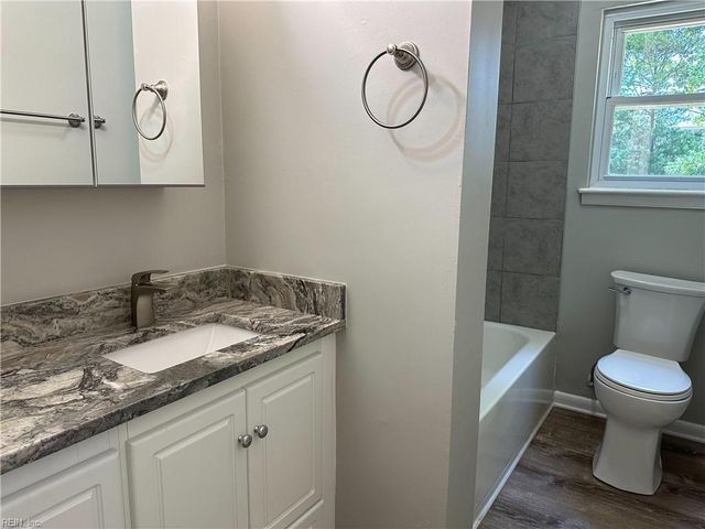 417 Carnegie RD, Virginia Beach, VA 23452