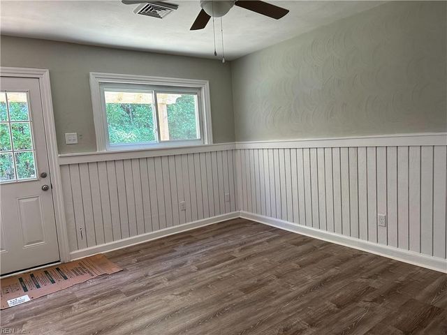 417 Carnegie RD, Virginia Beach, VA 23452