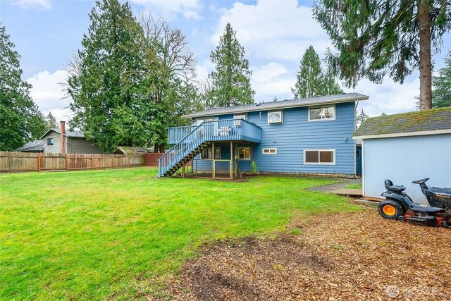 5984 Longdin Road, Ferndale, WA 98248
