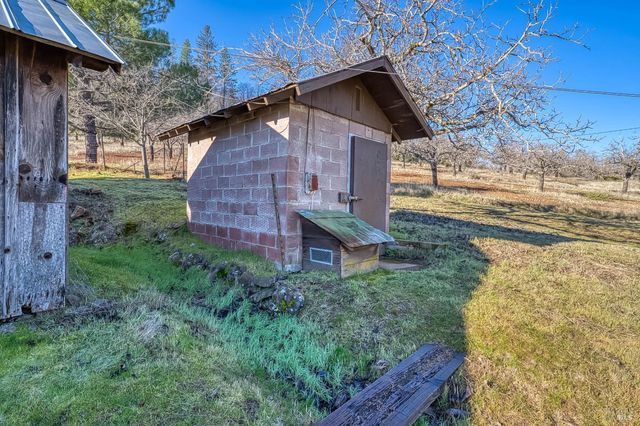 11415 Seigler Springs North Rd, Middletown, CA 95461