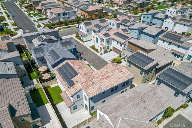 4041 Pomelo Drive, Corona, CA 92883