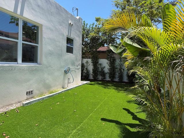 2272 SW 13th Street, Miami, FL 33145