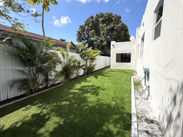 2272 SW 13th Street, Miami, FL 33145