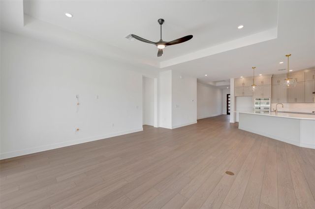 155 Rees Landing RD, Spicewood, TX 78669