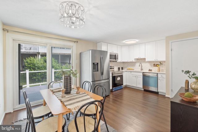 7 CHATTERLY CT, Perry Hall, MD 21128