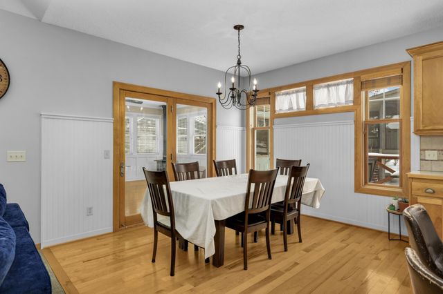 1763 Sandbar Circle, Waconia, MN 55387