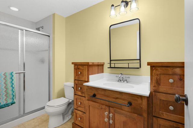 1763 Sandbar Circle, Waconia, MN 55387