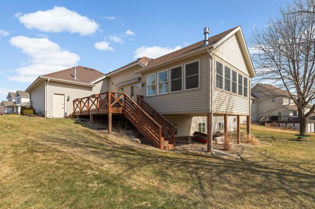 1763 Sandbar Circle, Waconia, MN 55387