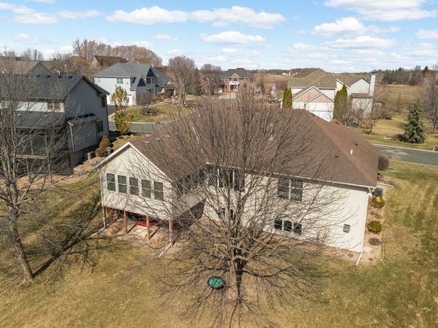 1763 Sandbar Circle, Waconia, MN 55387