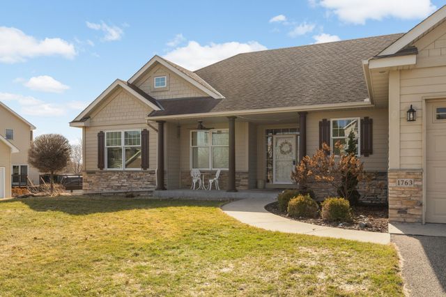 1763 Sandbar Circle, Waconia, MN 55387