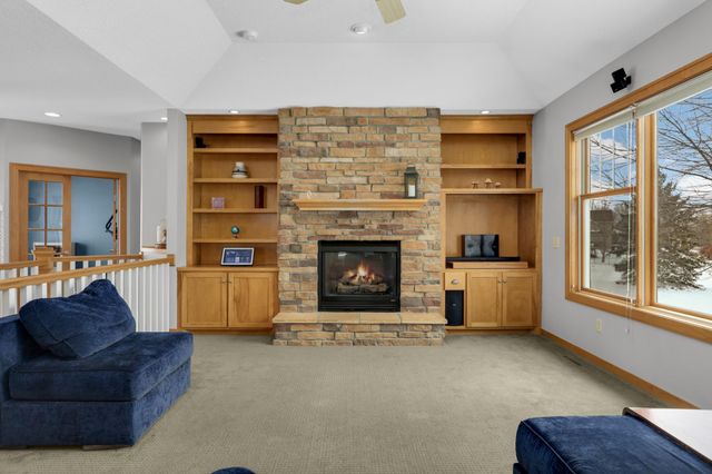 1763 Sandbar Circle, Waconia, MN 55387