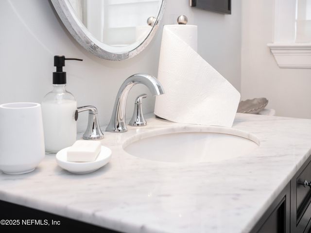 1558 INGLESIDE Avenue, Jacksonville, FL 32205