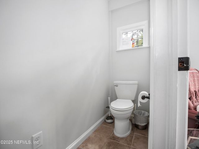 1558 INGLESIDE Avenue, Jacksonville, FL 32205