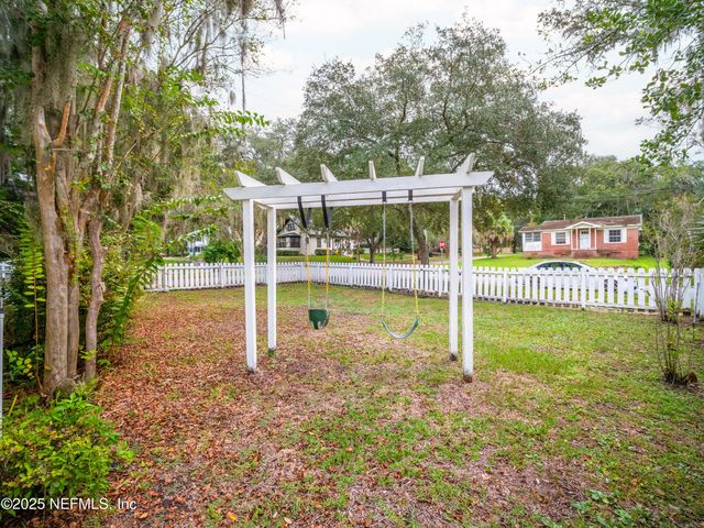 1558 INGLESIDE Avenue, Jacksonville, FL 32205