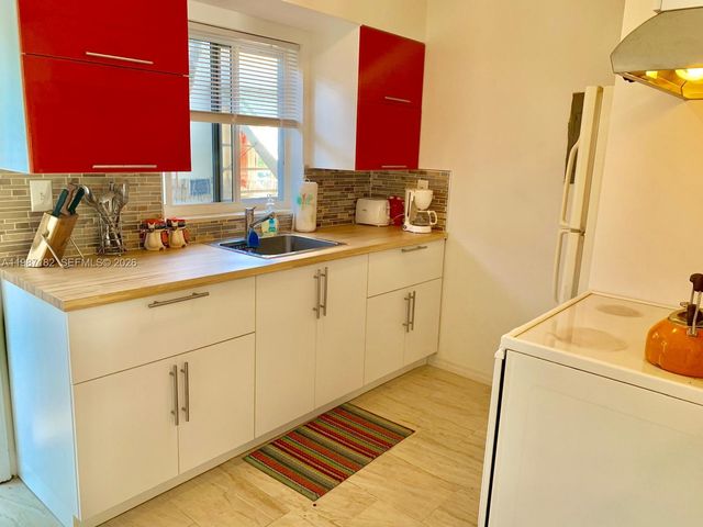 2 NE 45th Street, Miami, FL 33137