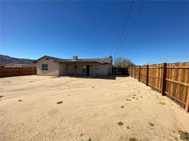 6039 Encelia, 29 Palms, CA 92277