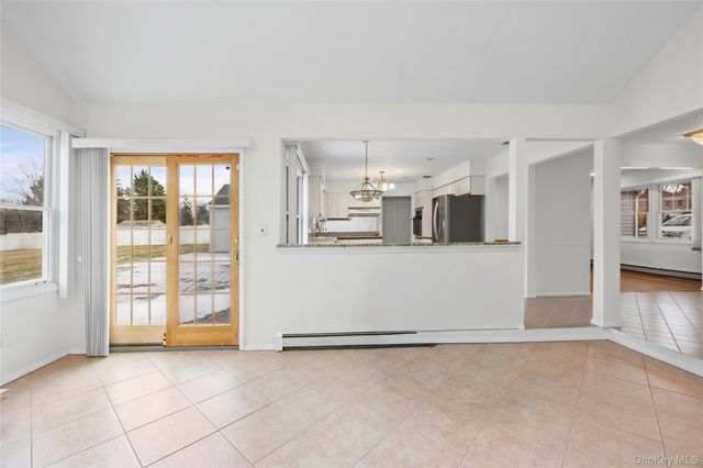 6 Hillview Court, Commack, NY 11725