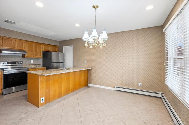 6 Hillview Court, Commack, NY 11725