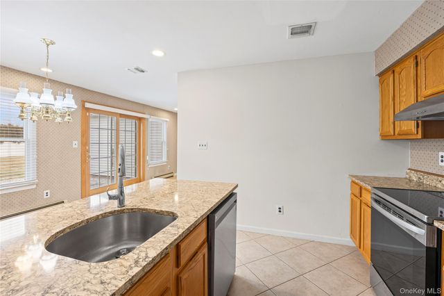 6 Hillview Court, Commack, NY 11725