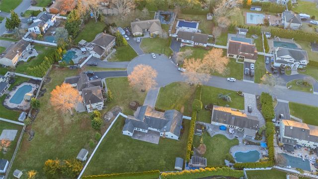 6 Hillview Court, Commack, NY 11725