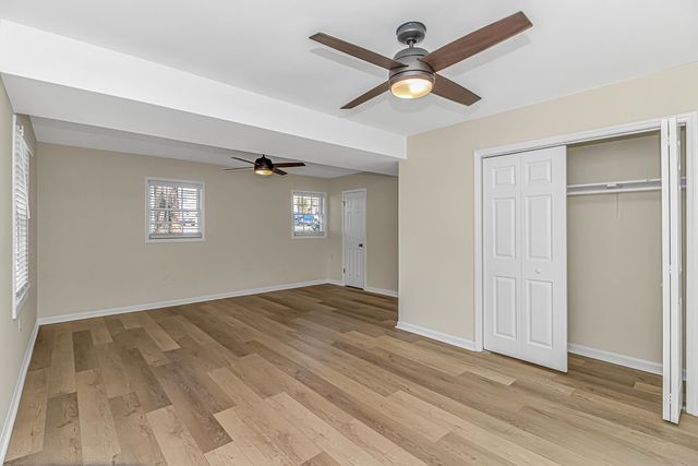 313 N Poplar Dr., Myrtle Beach, SC 29575