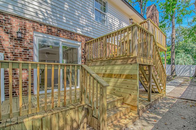 313 N Poplar Dr., Myrtle Beach, SC 29575