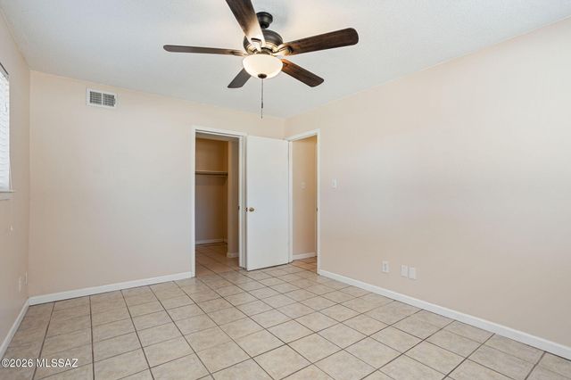 441 W Yucca Ct Unit 201, Tucson, AZ 85704