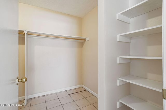 441 W Yucca Ct Unit 201, Tucson, AZ 85704