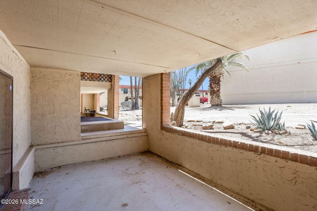 441 W Yucca Ct Unit 201, Tucson, AZ 85704