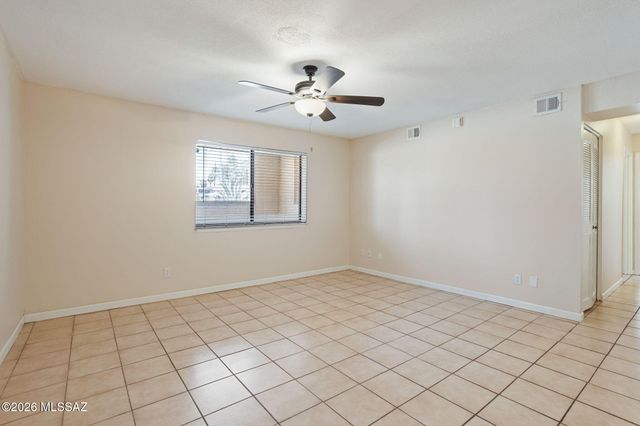 441 W Yucca Ct Unit 201, Tucson, AZ 85704
