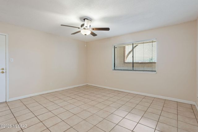 441 W Yucca Ct Unit 201, Tucson, AZ 85704