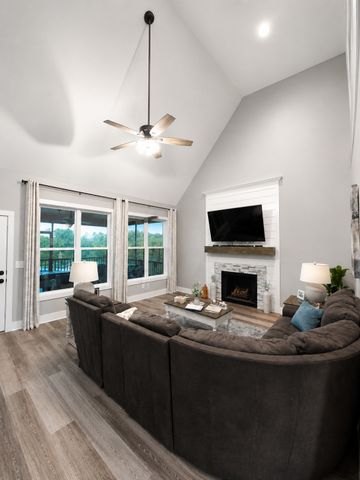 3515 Highway 48, Cunningham, TN 37052