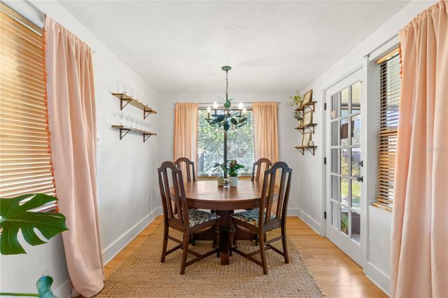 837 42ND AVENUE N, St Petersburg, FL 33703