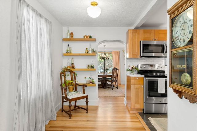 837 42ND AVENUE N, St Petersburg, FL 33703