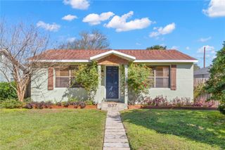 837 42ND AVENUE N, St Petersburg, FL 33703