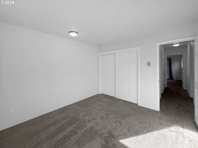 1735 ARCH Ln, Brookings, OR 97415