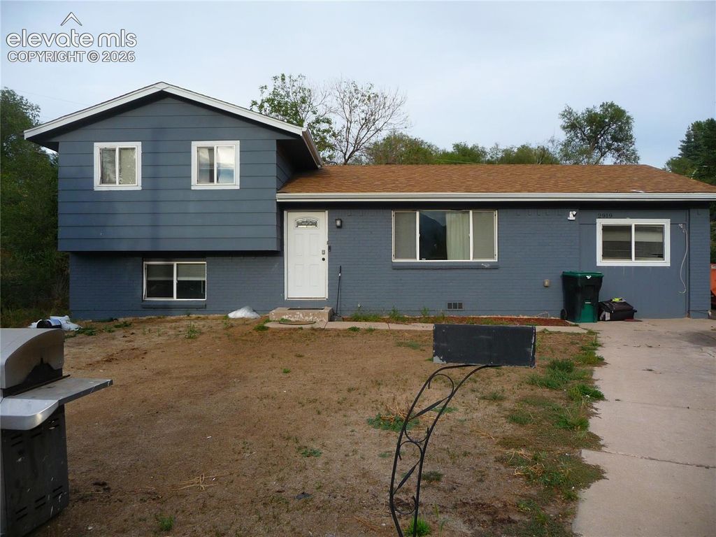 2919 Fremont Drive, Colorado Springs, CO 80910