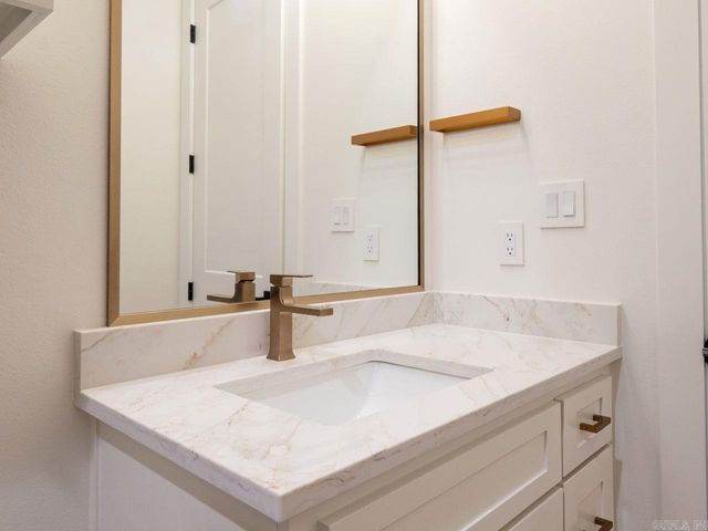 145 Kinley Loop Drive, Little Rock, AR 72223