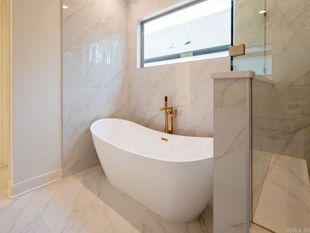 145 Kinley Loop Drive, Little Rock, AR 72223