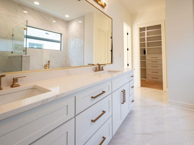 145 Kinley Loop Drive, Little Rock, AR 72223