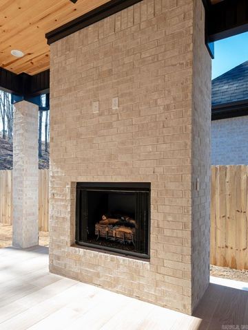 145 Kinley Loop Drive, Little Rock, AR 72223