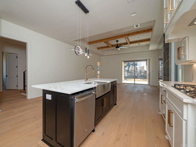 145 Kinley Loop Drive, Little Rock, AR 72223