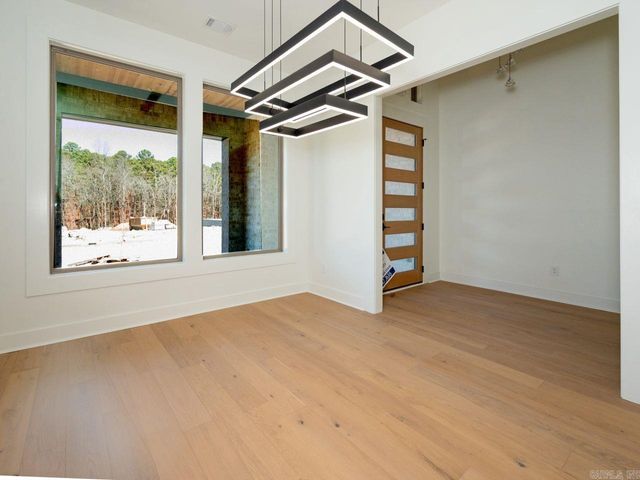 145 Kinley Loop Drive, Little Rock, AR 72223