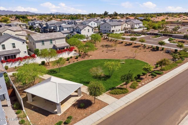 5027 E GALLOP Way, Scottsdale, AZ 85254