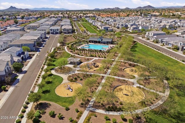 5027 E GALLOP Way, Scottsdale, AZ 85254