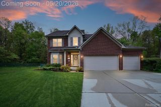 17154 Dew Point Court, Brownstown Charter Township, MI 48174