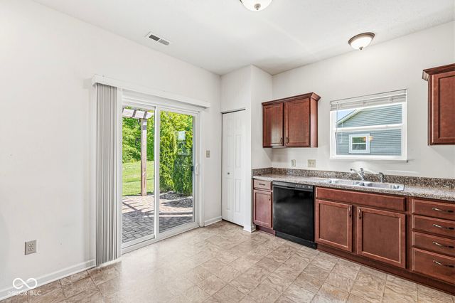 793 N Crystal Drive, Fortville, IN 46040